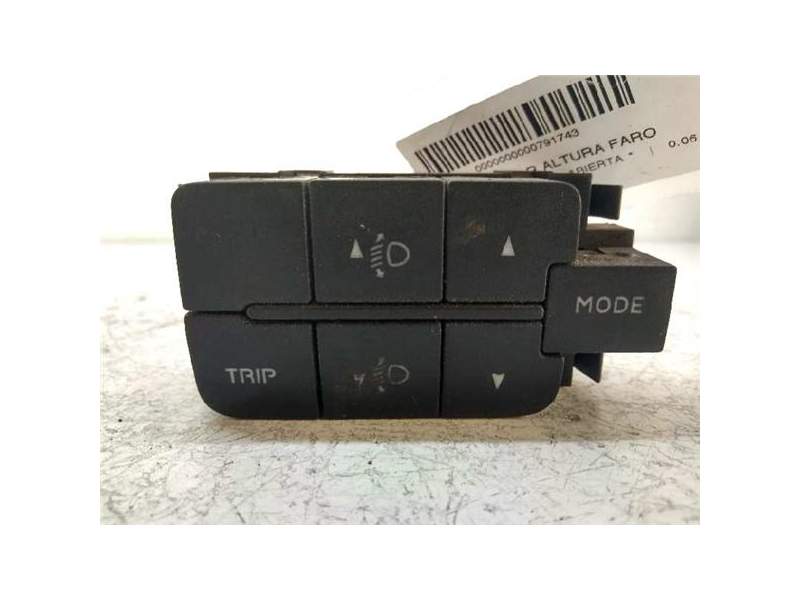 Recambio de regulador altura faro para iveco daily camión (2006) referencia OEM IAM 69500781  