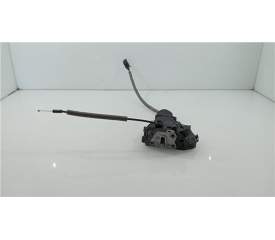CERRADURA PUERTA DELANTERA DERECHA 805024067R 