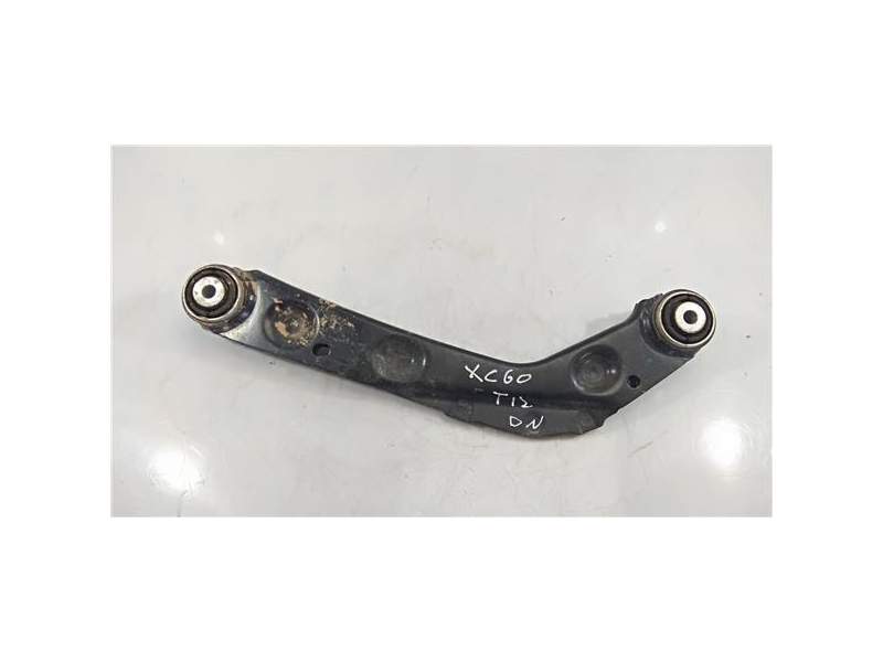 Recambio de brazo superior trasero izquierdo para volvo xc60 (03.2017) referencia OEM IAM 31360584  