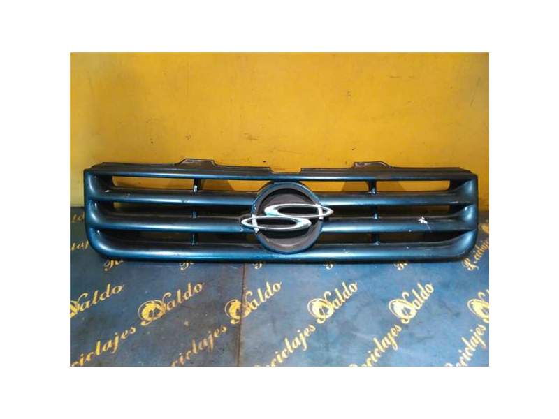 Recambio de rejilla capo para ssangyong musso 2.9 turbodiesel cat (120 cv / 88 kw) referencia OEM IAM   