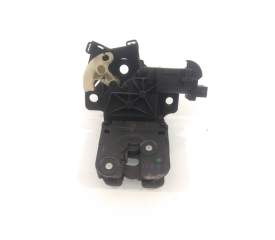 Recambio de cerradura porton para audi a4 avant (8e)(2004) 2.0 tdi [2,0 ltr. - 103 kw tdi] referencia OEM IAM 8P4827505B  