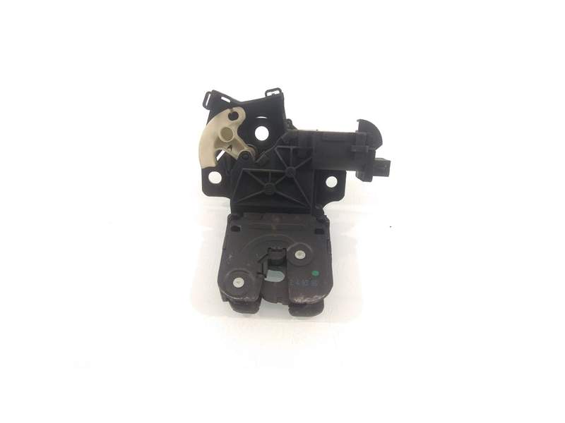 Recambio de cerradura porton para audi a4 avant (8e)(2004) 2.0 tdi [2,0 ltr. - 103 kw tdi] referencia OEM IAM 8P4827505B  