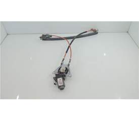ELEVALUNAS ELECTRICO DELANTERO DERECHO 400672T3 
