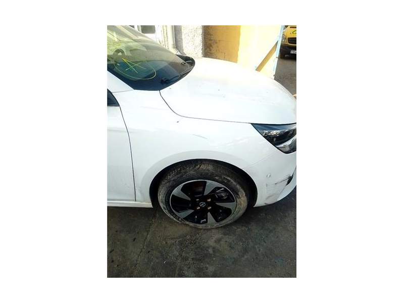 Recambio de aleta delantera derecha para opel corsa f (2019) referencia OEM IAM   