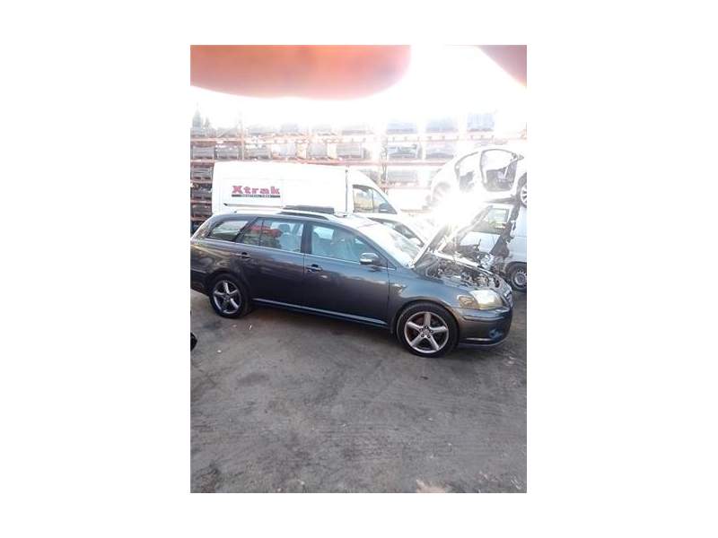 toyota avensis wagon (t25)(2003) del año 2008