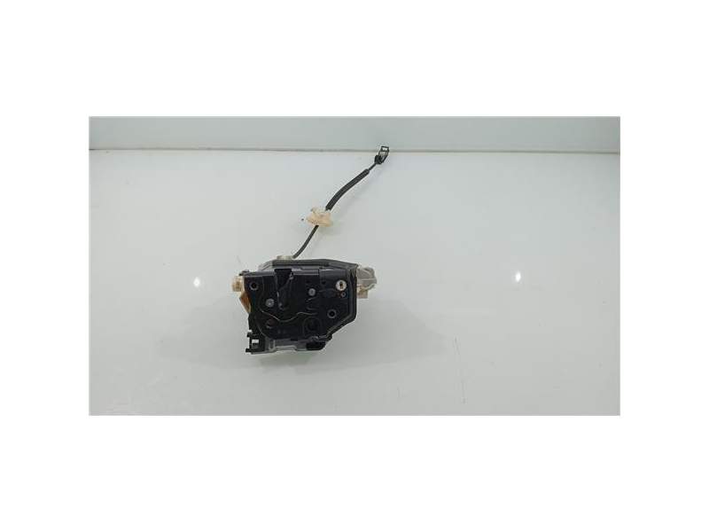 Recambio de cierre electromagnetico trasero derecho para volkswagen touareg (7p6)(08.2014) referencia OEM IAM 4G0839016  