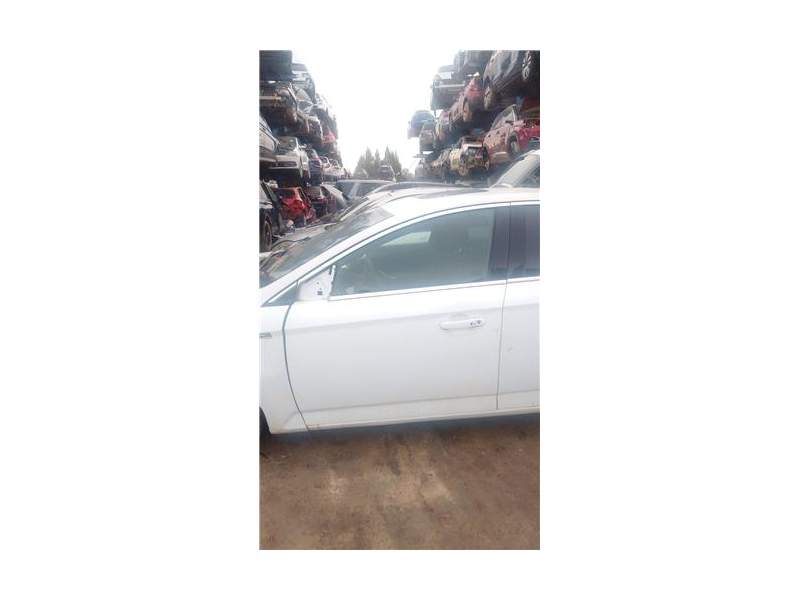 Recambio de puerta delantera izquierda para ford mondeo berlina (ca2)(2007) referencia OEM IAM   