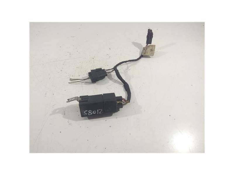 Recambio de caja precalentamiento para mercedes-benz vito (w639) basic, combi 2.1 cdi cat (109 cv / 80 kw) (109 cv / 80 kw) refe
