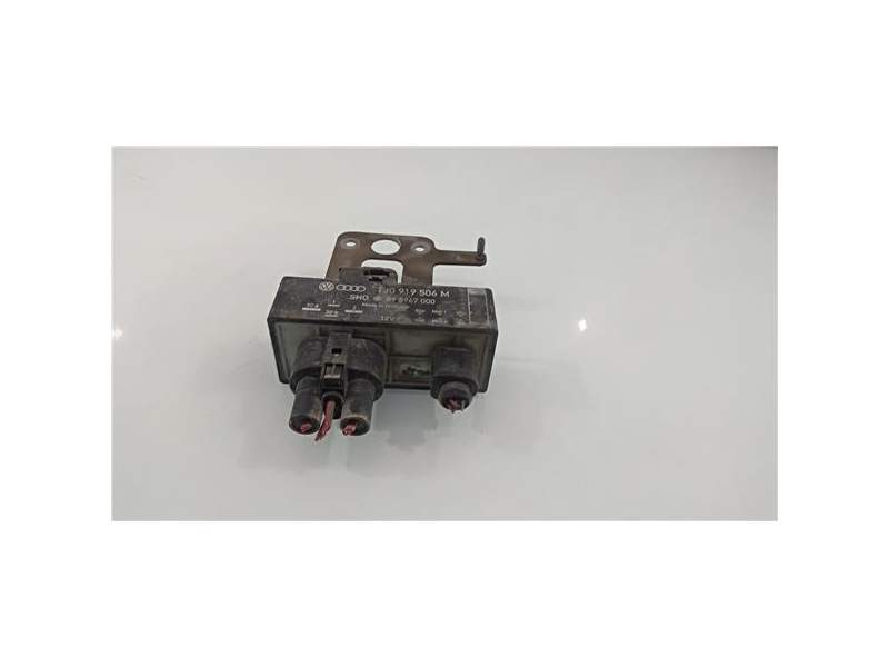 Recambio de caja precalentamiento para seat ibiza (6l1) 1.9 tdi (101 cv / 74 kw) (101 cv / 74 kw) referencia OEM IAM 1J0919506M 