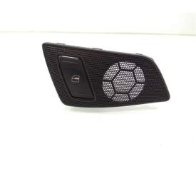 BOTONERA PUERTA TRASERA DERECHA 1Z0959856 