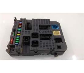 CAJA RELES 9663798280 