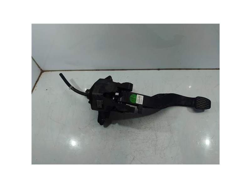 Recambio de pedal embrague para mg zs (08.2022) referencia OEM IAM 11044710  