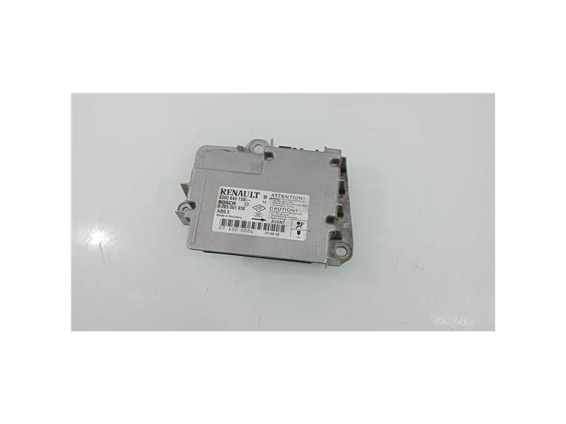Recambio de centralita airbag para renault clio iii (2005) exception referencia OEM IAM 8200645158  