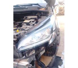 Recambio de faro delantero izquierdo para opel corsa e (2014) 1.4 excellence ecoflex [1,4 ltr. - 66 kw] referencia OEM IAM   
