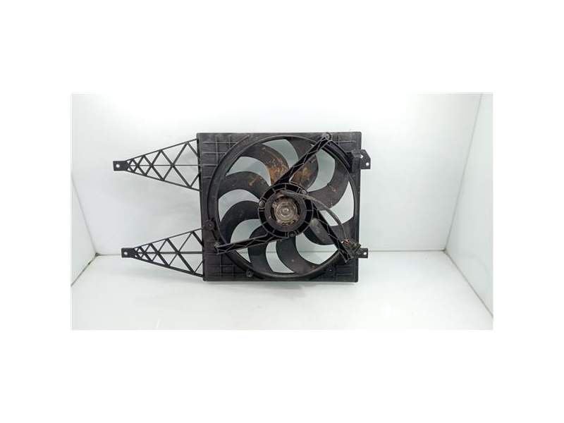 Recambio de electroventilador para volkswagen polo iv (9n3)(04.2005) referencia OEM IAM 6Q0121207L  