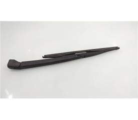 BRAZO LIMPIAPARABRISAS TRASERO EG21-67-421 
