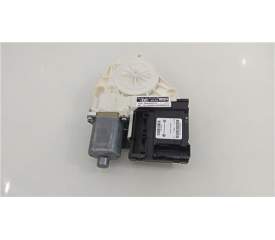 Recambio de motor elevalunas delantero derecho para audi a3 (8p) 1.9 tdi (105 cv / 77 kw) (105 cv / 77 kw) referencia OEM IAM 8P
