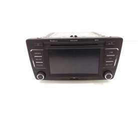 RADIO / CD 1Z0035156M 