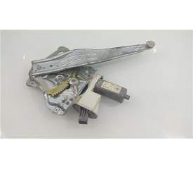 Recambio de elevalunas electrico trasero izquierdo para toyota avensis berlina (t 22) 1.8 16v cat referencia OEM IAM 6984005100 