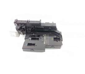 CAJA RELES 2049009101 2049011901 2129024301 