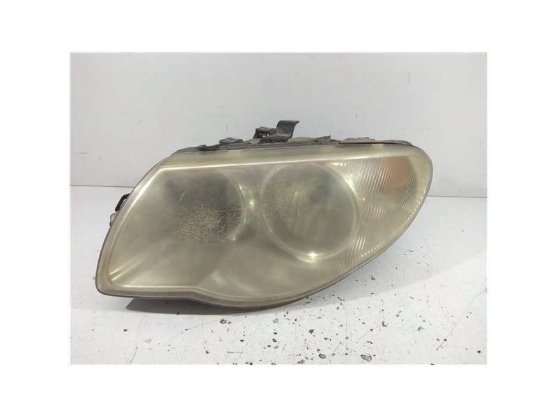 Recambio de faro delantero izquierdo para chrysler voyager (rg) 2.5 crd cat (143 cv / 105 kw) (143 cv / 105 kw) referencia OEM I