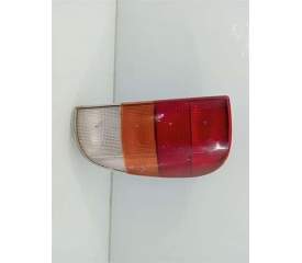 PILOTO TRASERO DERECHO W06K9945096 