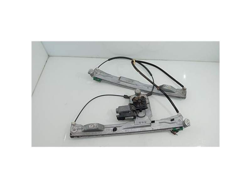 Recambio de elevalunas electrico delantero izquierdo para renault clio iii (2005) referencia OEM IAM 400854F  