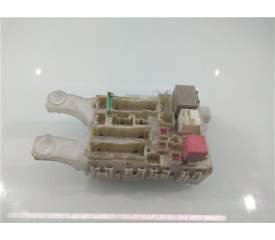 CAJA RELES 8273042011 