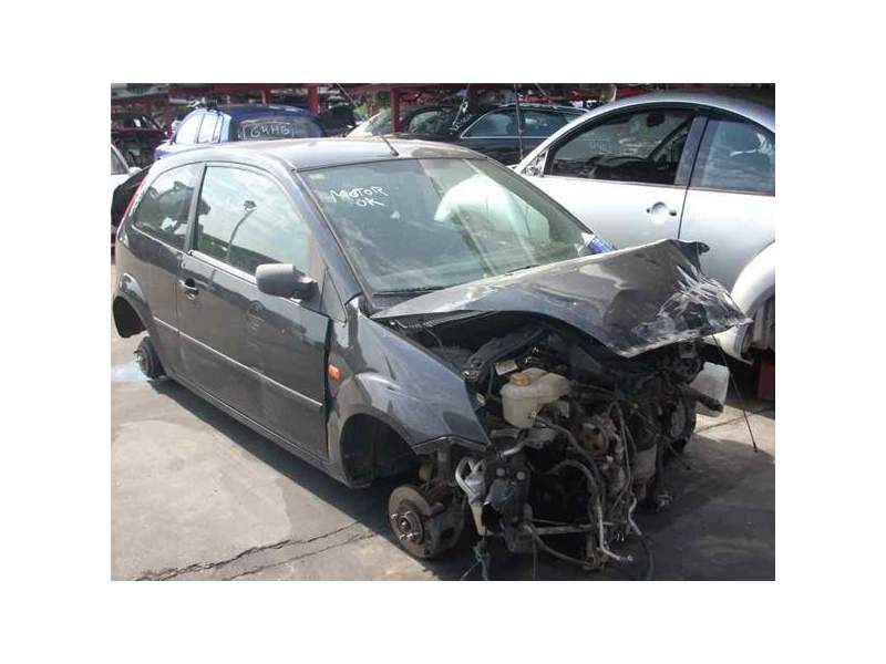 ford fiesta (cbk) del año 2004