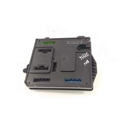 CAJA RELES 284B18225R 