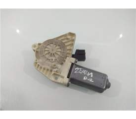 MOTOR ELEVALUNAS DELANTERO IZQUIERDO A1698201742 