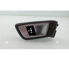 MANILLA INTERIOR PUERTA TRASERA DERECHA 8A61A22600 