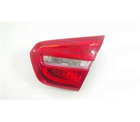 PILOTO TRASERO DERECHO A1569061458 