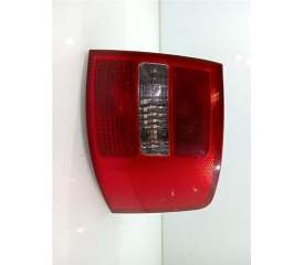 PILOTO TRASERO DERECHO 4B9945096F 