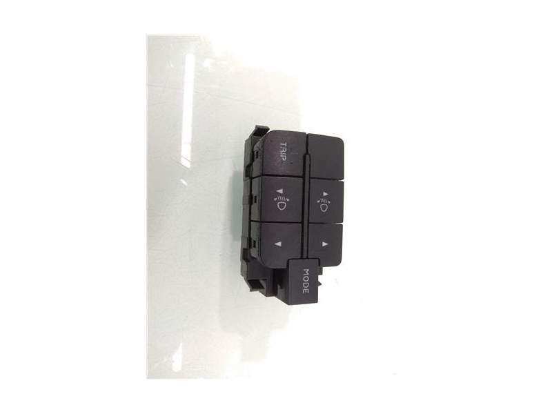 Recambio de mando multifuncion para iveco 35s18 c35a20 referencia OEM IAM 69500781  