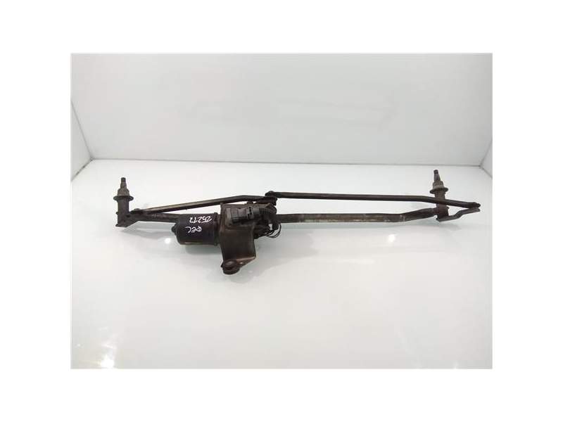 Recambio de motor limpiaparabrisas delantero para iveco 35s18 c35a20 referencia OEM IAM 53556502  