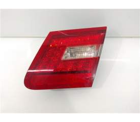 PILOTO TRASERO DERECHO A2078200464 