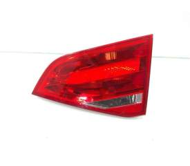 PILOTO TRASERO DERECHO 8K5945094D 