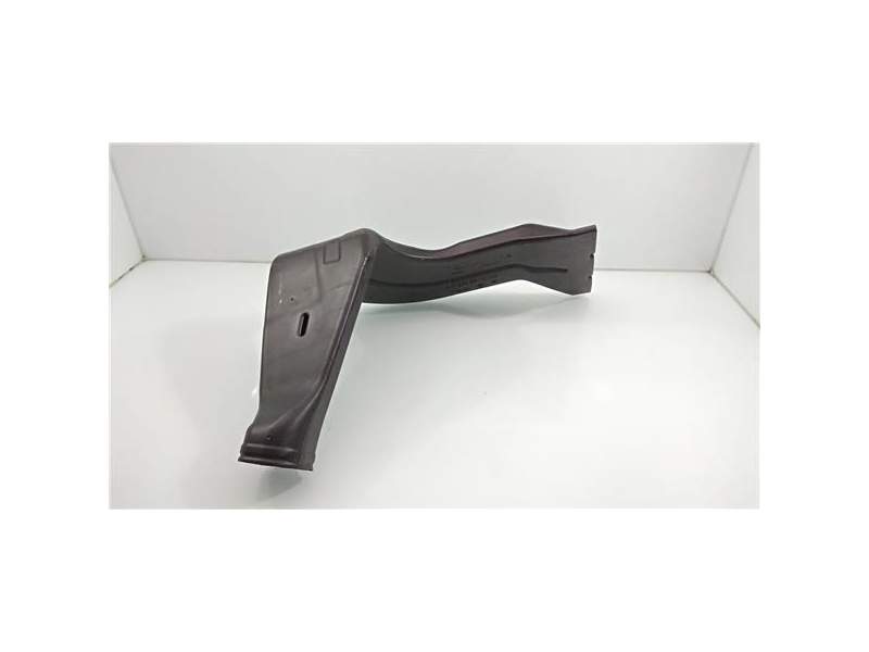 Recambio de moldura puerta delantera derecha para mercedes-benz clase gla (w156) 2.1 cc referencia OEM IAM A2468310146  