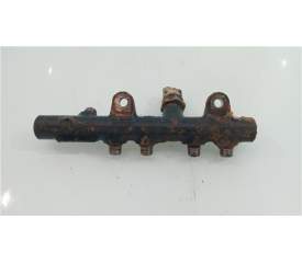 Recambio de rampa inyectora para renault scenic iii (jz)(2009) referencia OEM IAM 8201157327 175215346R 