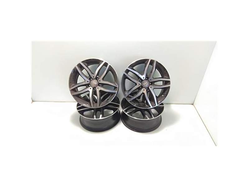 Recambio de kit de llantas para mercedes-benz clase gla (w156) 2.1 cc referencia OEM IAM A1564010100  