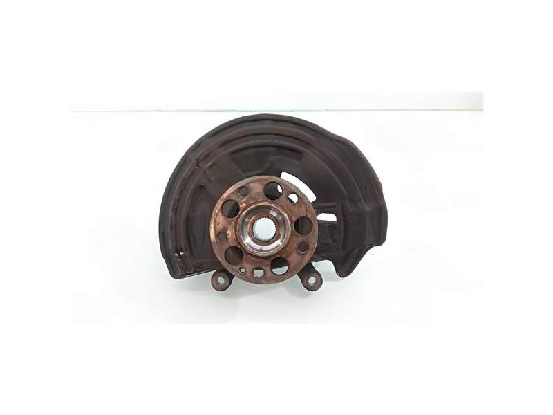 Recambio de mangueta delantera izquierda para mercedes-benz clase gla (w156) 2.1 cc referencia OEM IAM A2463320100  