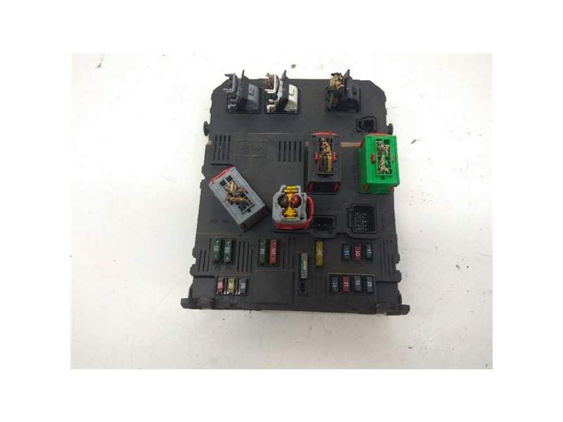 Recambio de centralita (bsi) para peugeot 206 berlina 1.4 (75 cv / 55 kw) referencia OEM IAM 9649627880  