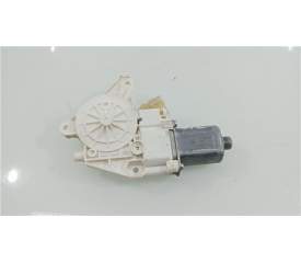 MOTOR ELEVALUNAS DELANTERO IZQUIERDO A2518200742 