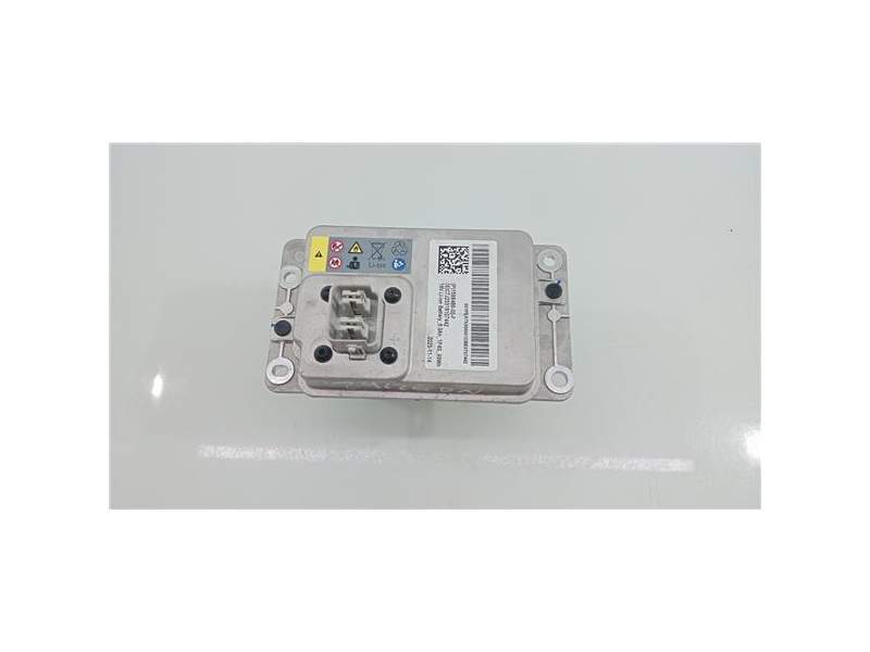 Recambio de bateria para tesla model y (01.2021) referencia OEM IAM 159848600F  