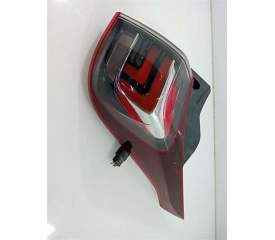 PILOTO TRASERO DERECHO 39137520 