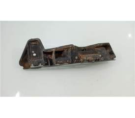 SOPORTE PARAGOLPES DELANTERO 960160002R 