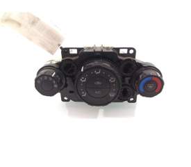 Recambio de mandos calefaccion / aire acondicionado para ford fiesta (cb1)(2008) referencia OEM IAM 8A6119980AE  