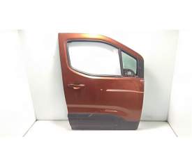 PUERTA DELANTERA DERECHA 9843488780 