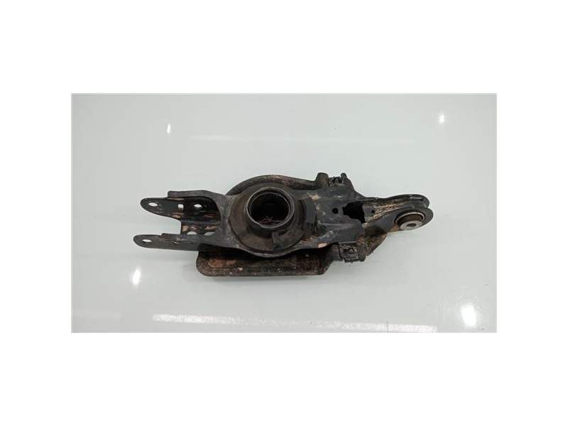 Recambio de brazo inferior trasero derecho para ford mustang mach-e (2020) referencia OEM IAM LJ9C5B530AC  